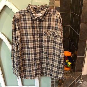 Long sleeve button up